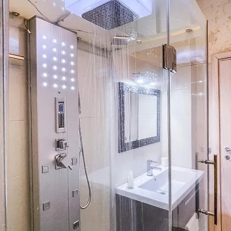 Myhouse Traiano - Affitti Brevi Italia *